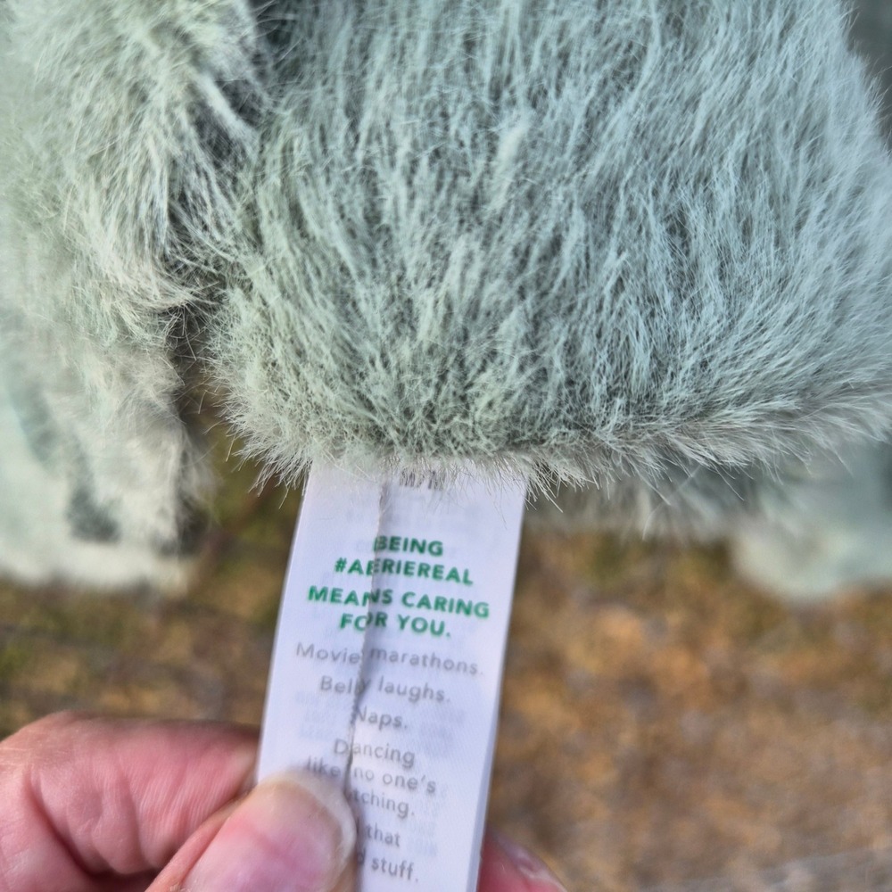 Aerie Sage Green Fuzzy Eyelash Knit Cropped Cardigan Sweater Womens Medium - Picture 3 of 6